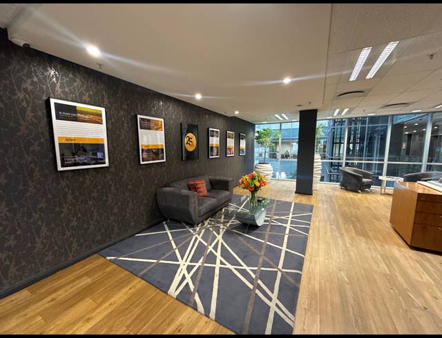 945M² OFFICE TO LET IN PARKTOWN